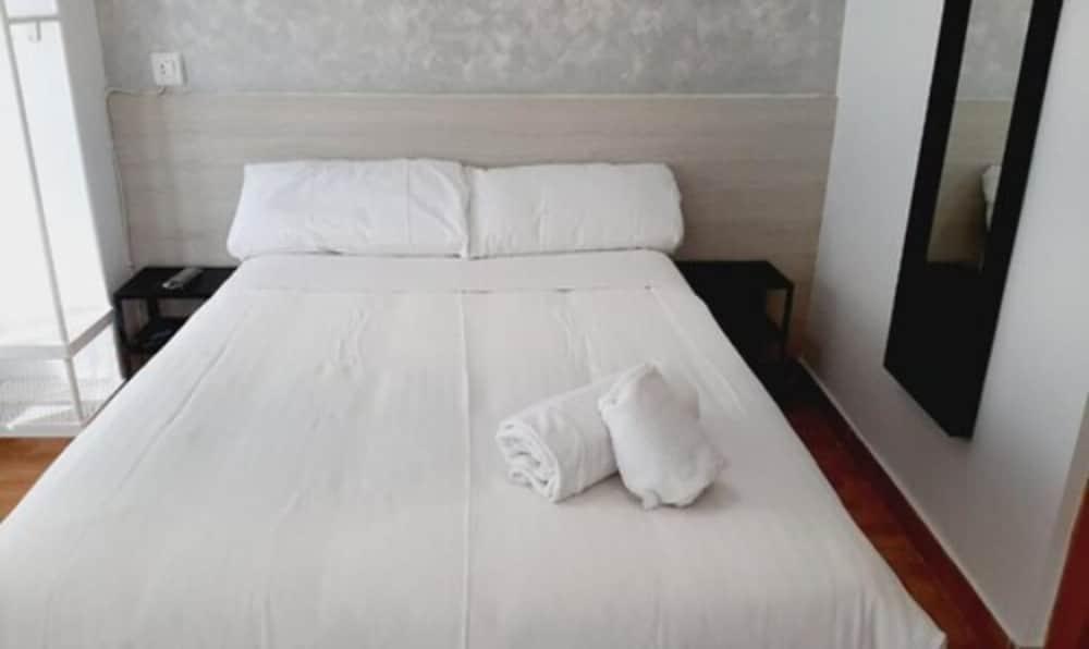 Arjori Rooms Hostal Salamanque Extérieur photo