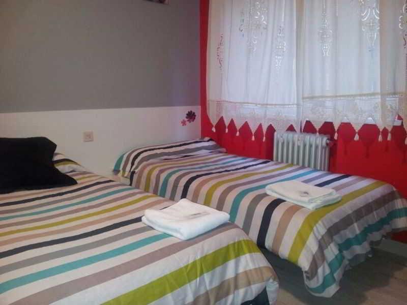 Arjori Rooms Hostal Salamanque Extérieur photo