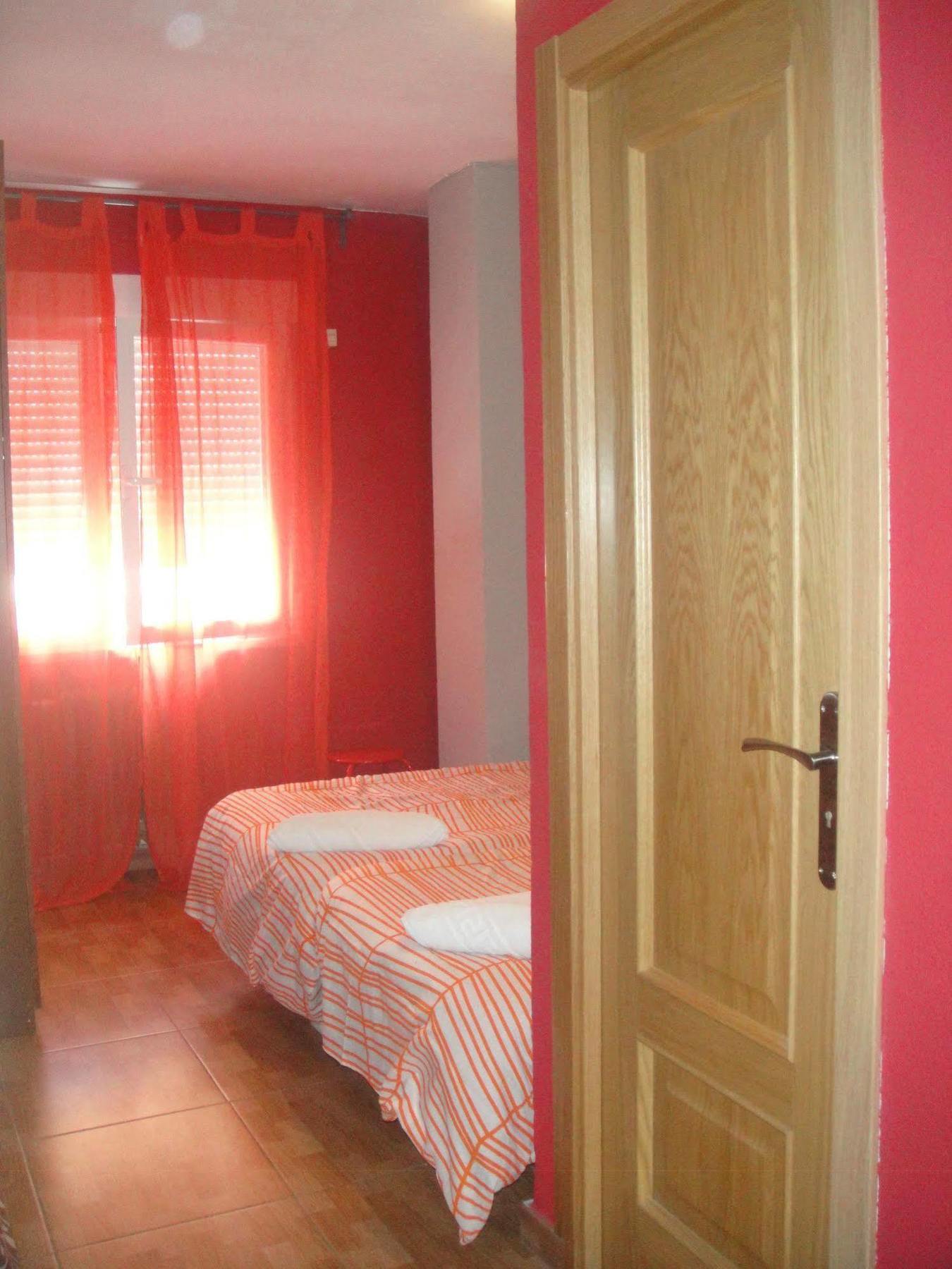 Arjori Rooms Hostal Salamanque Extérieur photo